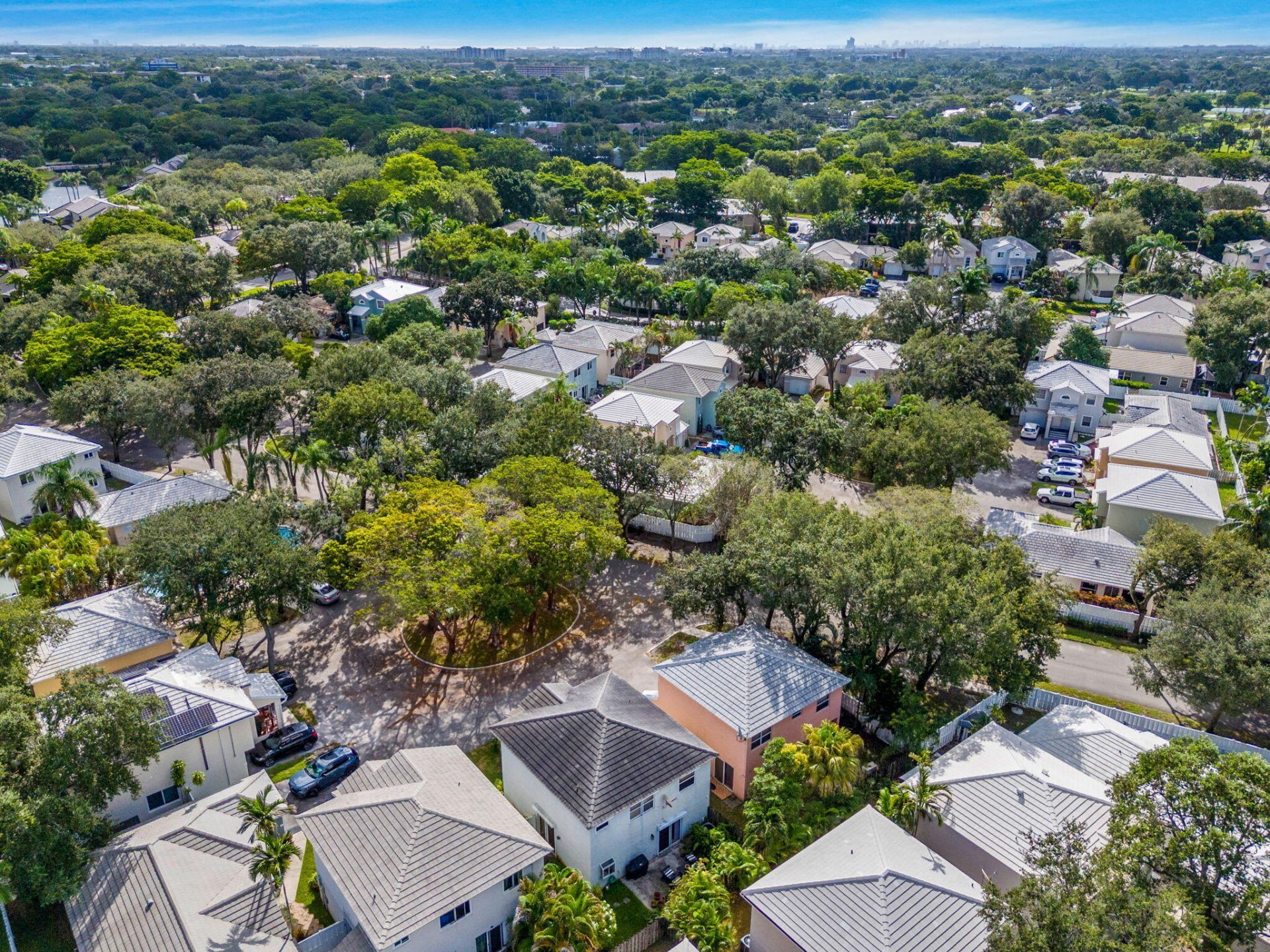 9843 NW 2nd Court, Plantation, FL 33324 Photo
