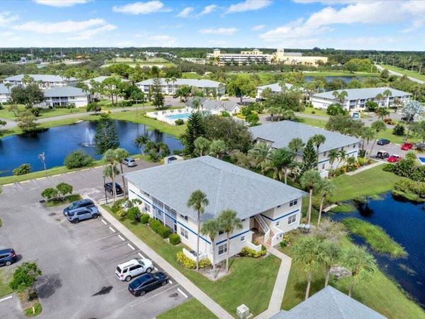 1529 SE Royal Green Circle, Unit 102, Port St. Lucie, FL 34952