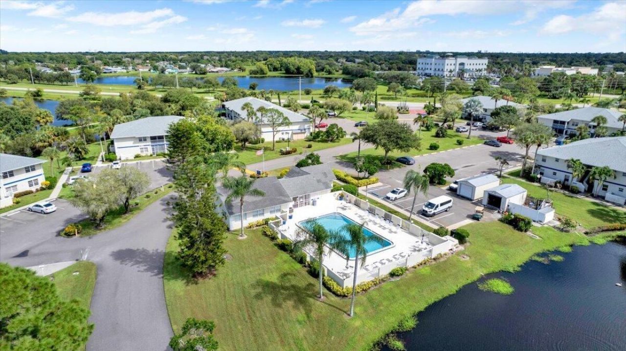 1529 SE Royal Green Circle, Unit 102, Port Saint Lucie, FL 34952 Photo