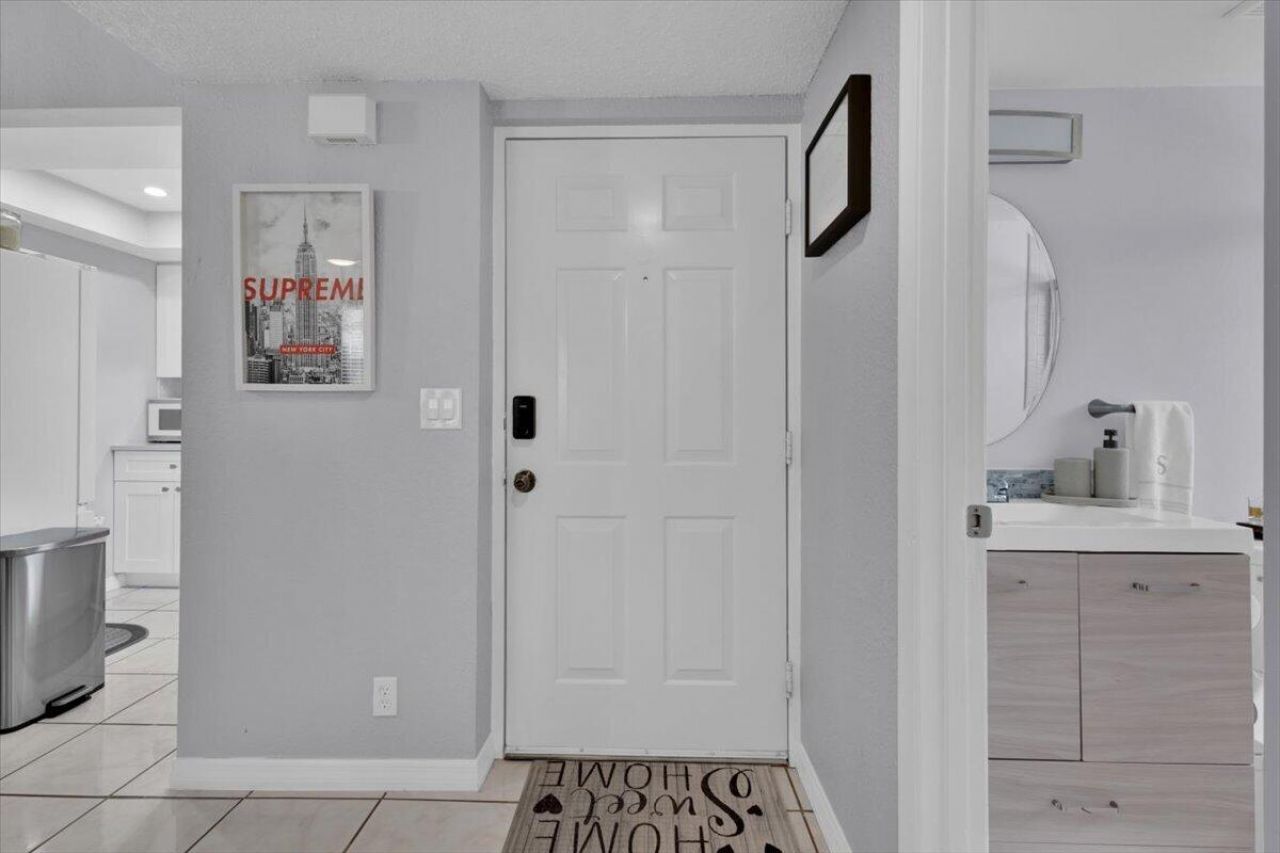 1529 SE Royal Green Circle, Unit 102, Port Saint Lucie, FL 34952 Photo