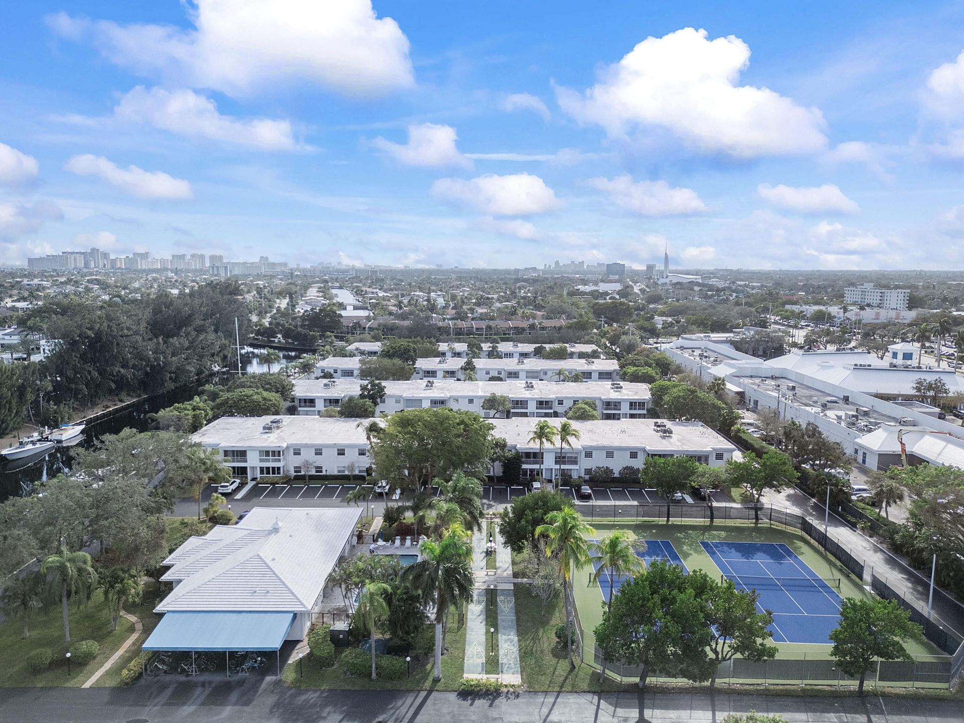 6253 Bay Club Drive, Unit 3, Fort Lauderdale, FL 33308 Photo