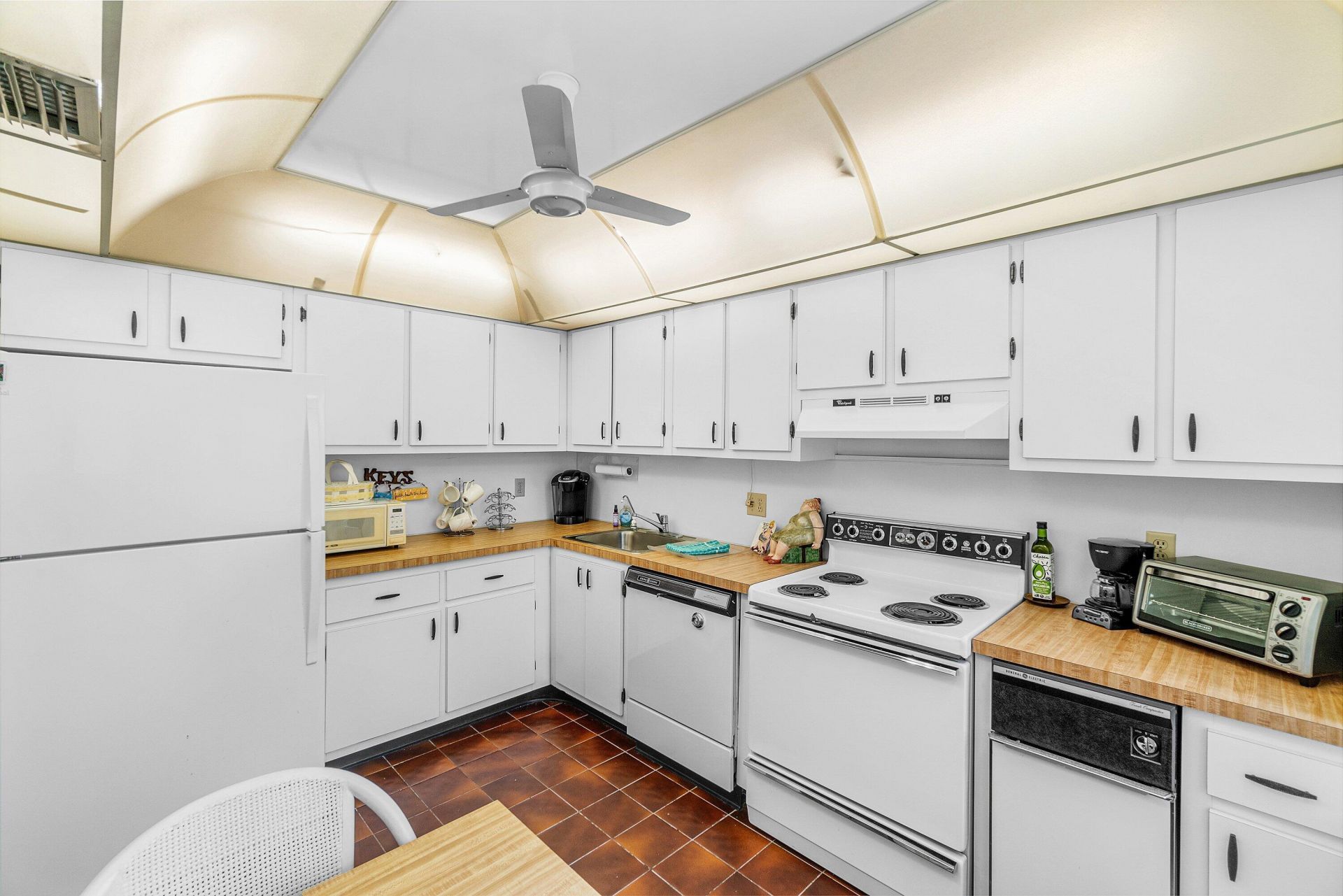 8320 Casa Del Lago, Unit D, Boca Raton, FL 33433 Photo