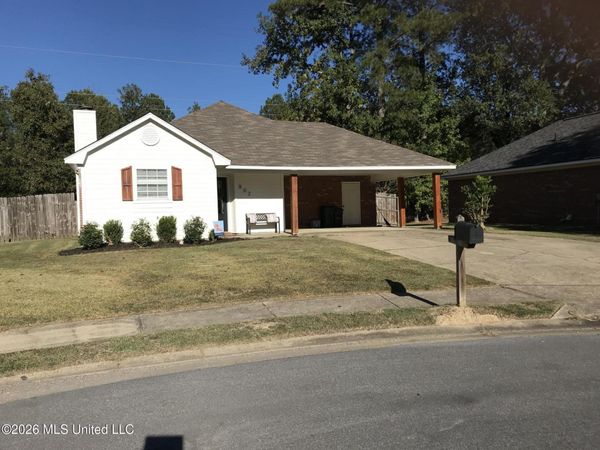 802 Mockingbird Circle Circle, Brandon, MS 39047