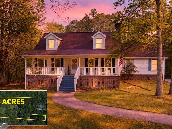 5275 Sugar Ridge Drive NE, Buford, GA 30518