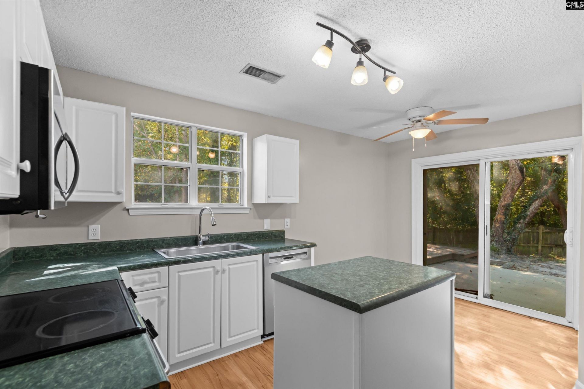 3 Branson Court  Photo 14