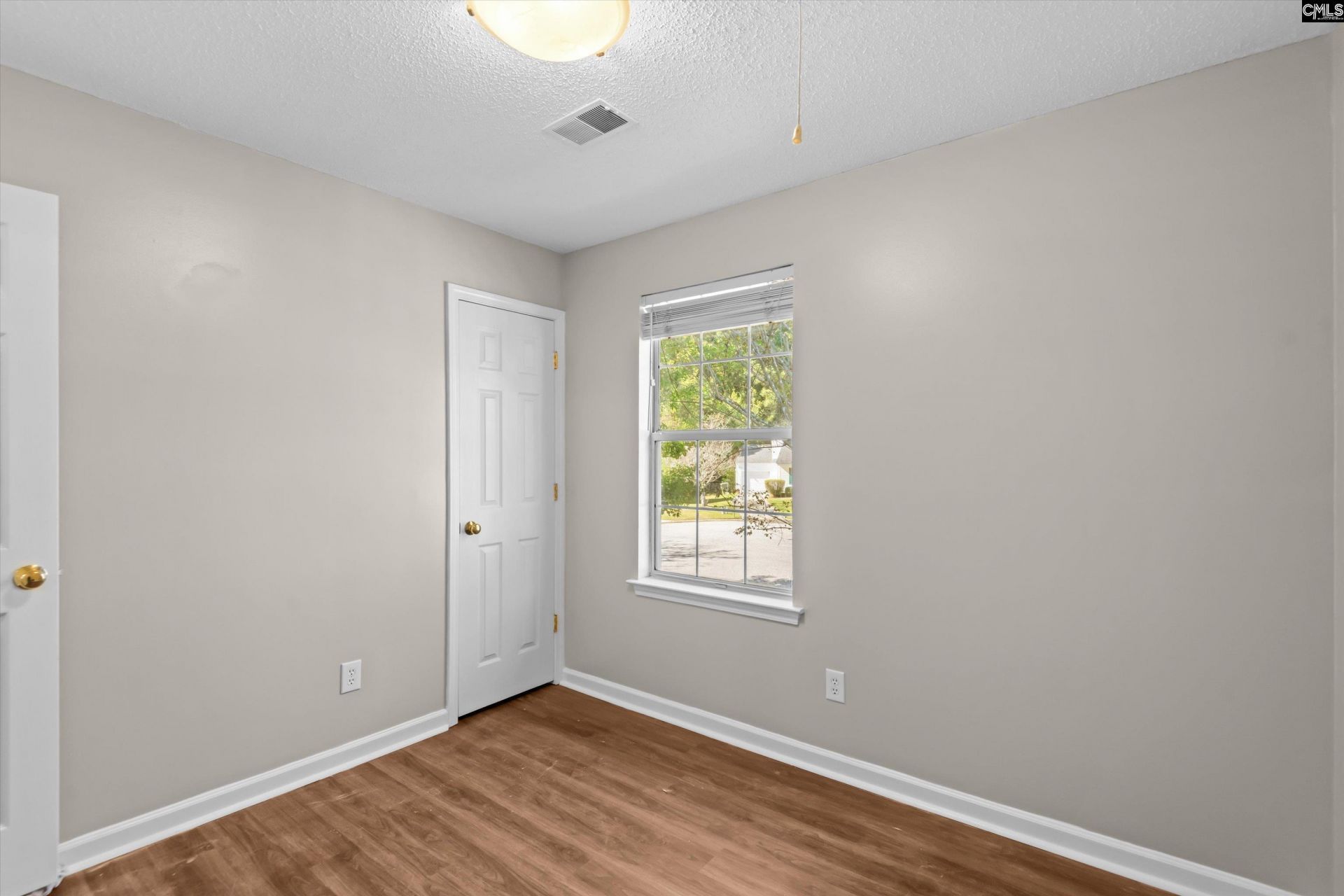 3 Branson Court  Photo 25