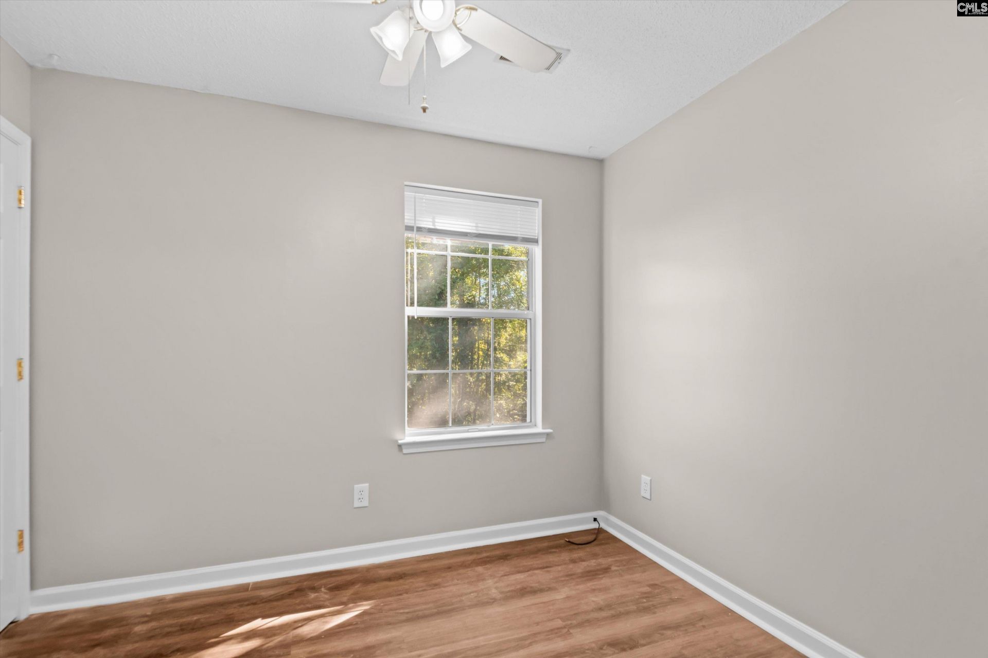 3 Branson Court  Photo 27