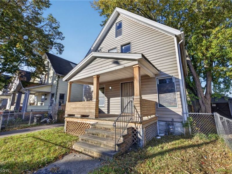 890 E 75th Street, Cleveland, OH 44103 Photo 36