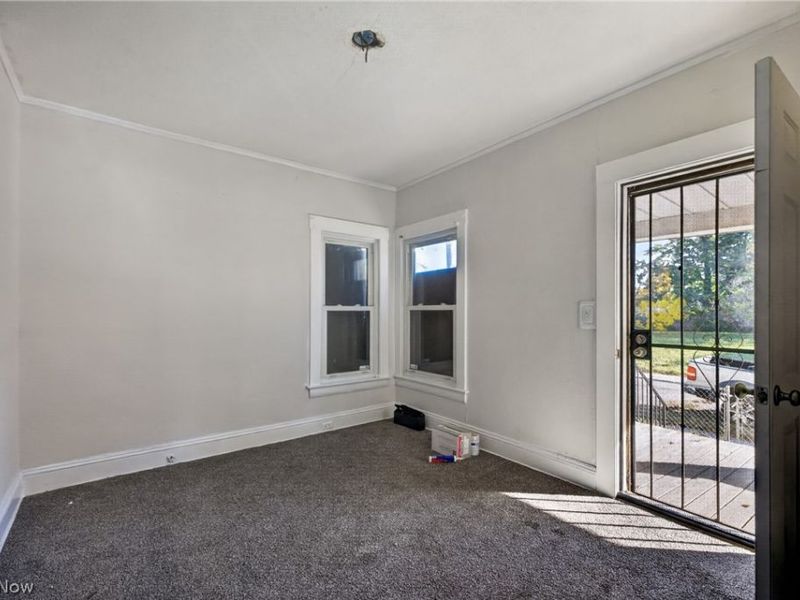 890 E 75th Street, Cleveland, OH 44103 Photo 5