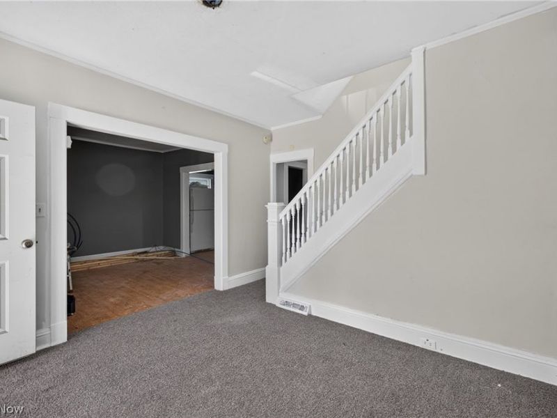 890 E 75th Street, Cleveland, OH 44103 Photo 6
