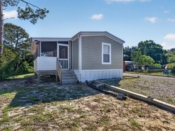 2414 Shoreline Drive SW, Supply, NC 28462