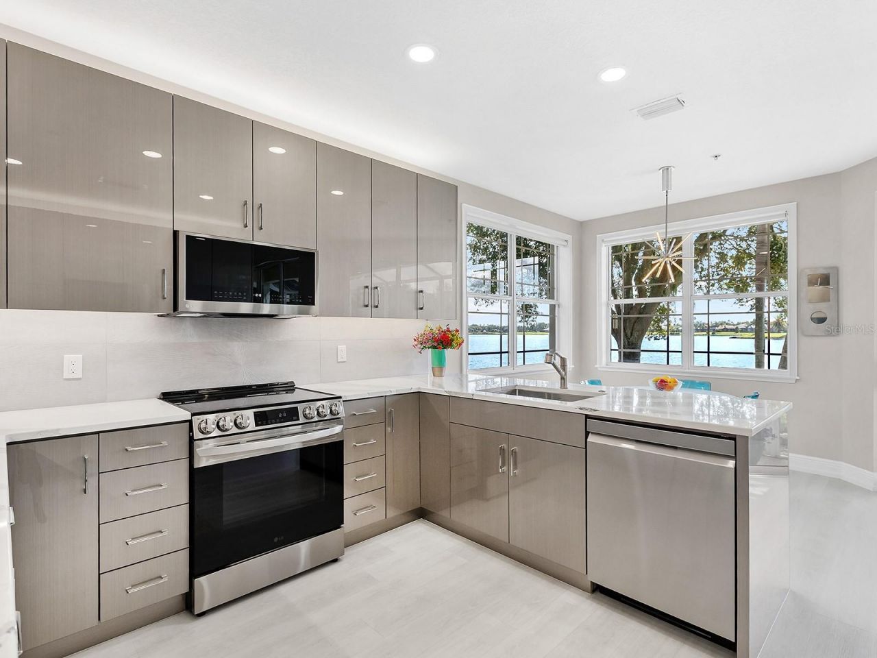 6527 Moorings Point Circle, Unit 101, Lakewood Ranch, FL 34202 Photo