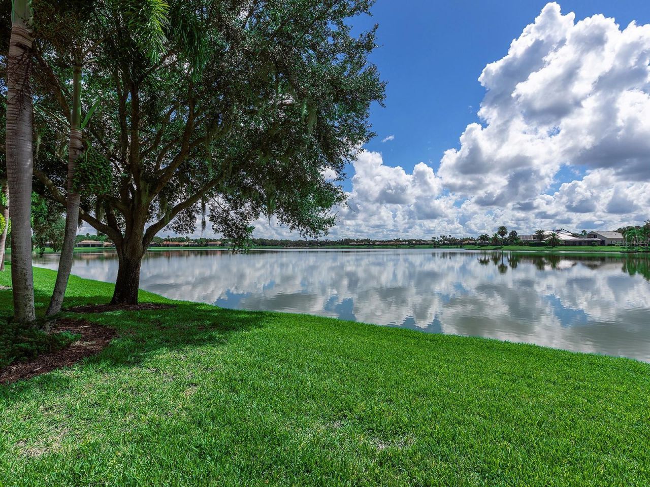 6527 Moorings Point Circle, Unit 101, Lakewood Ranch, FL 34202 Photo