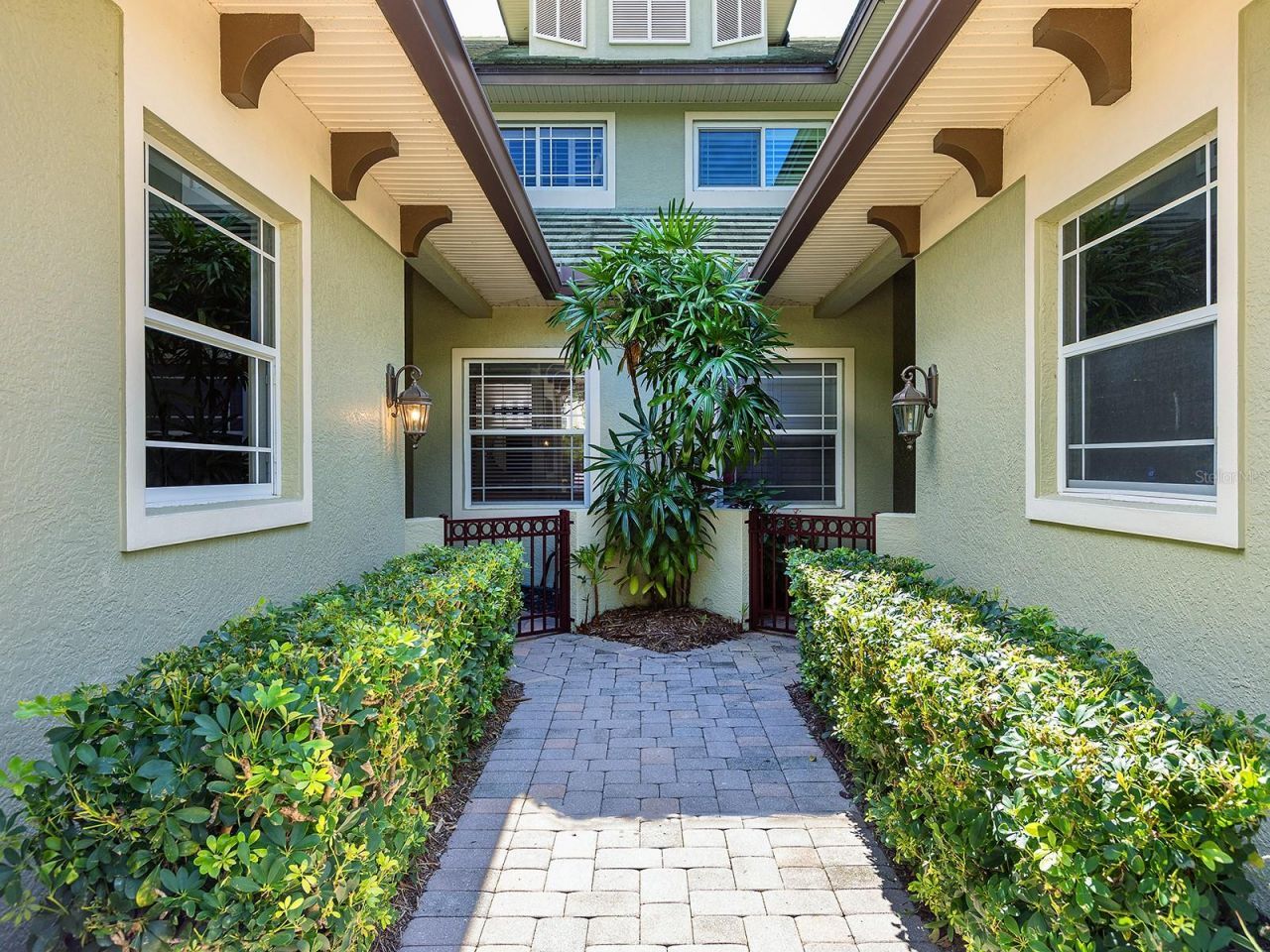 6527 Moorings Point Circle, Unit 101, Lakewood Ranch, FL 34202 Photo