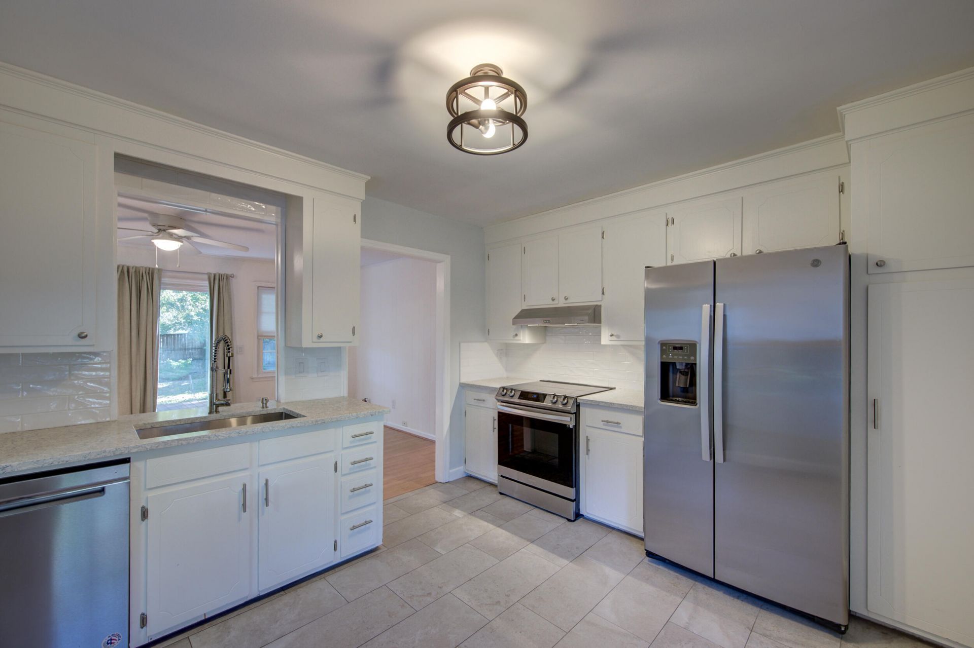 628 Semaht Street Photo 31