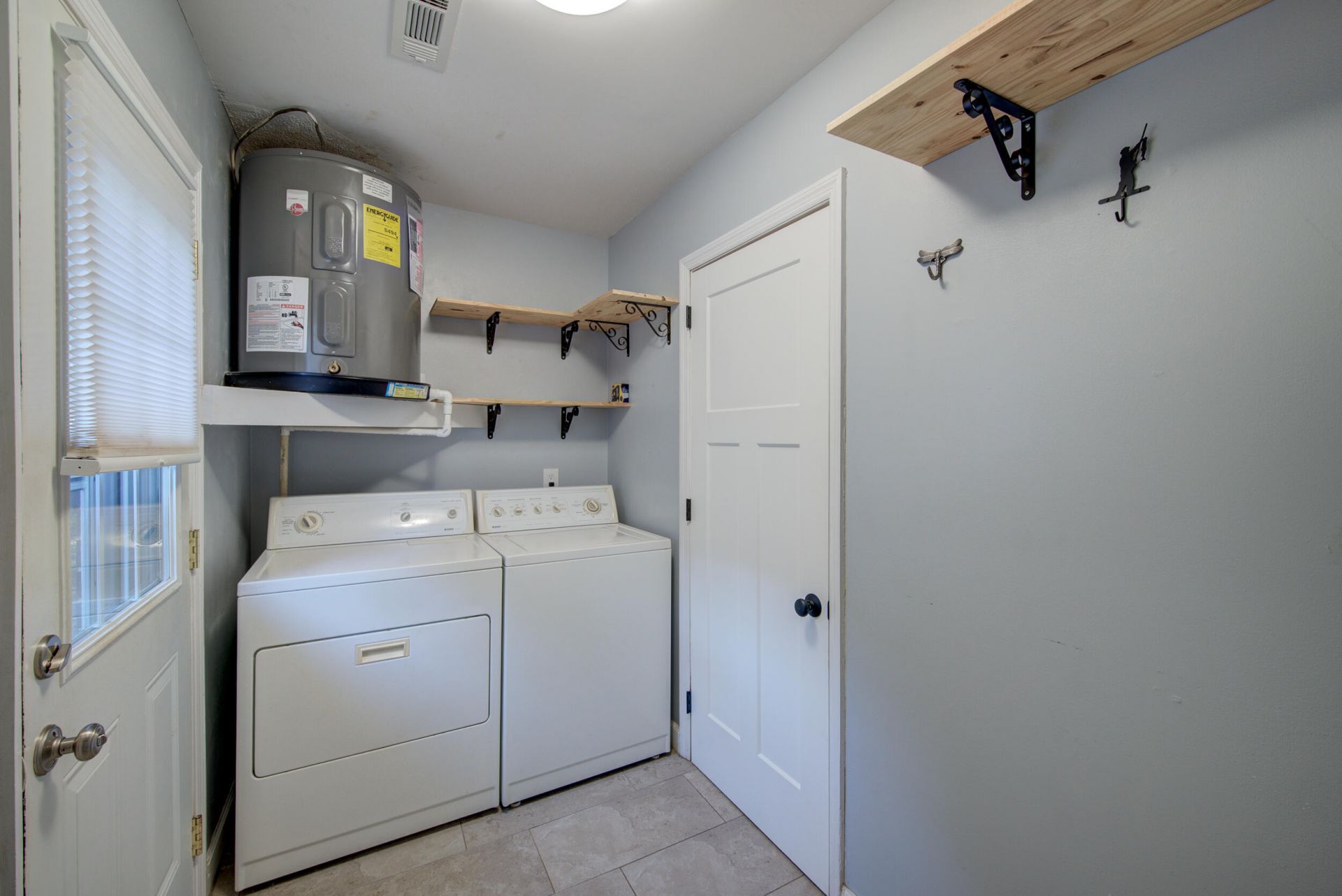 628 Semaht Street Photo 33