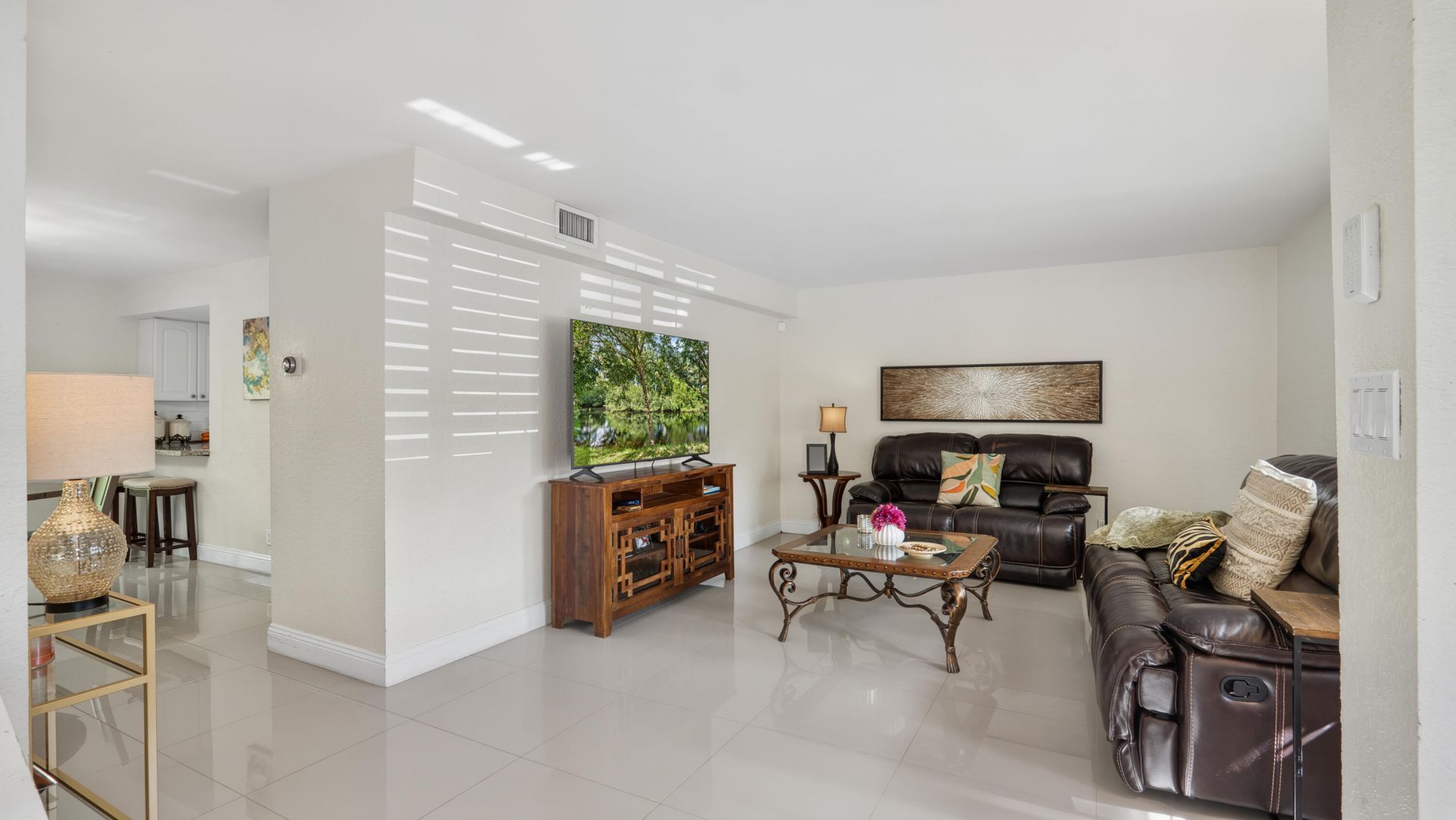 219 Wimbledon Lakes Drive, Plantation, FL 33324 Photo