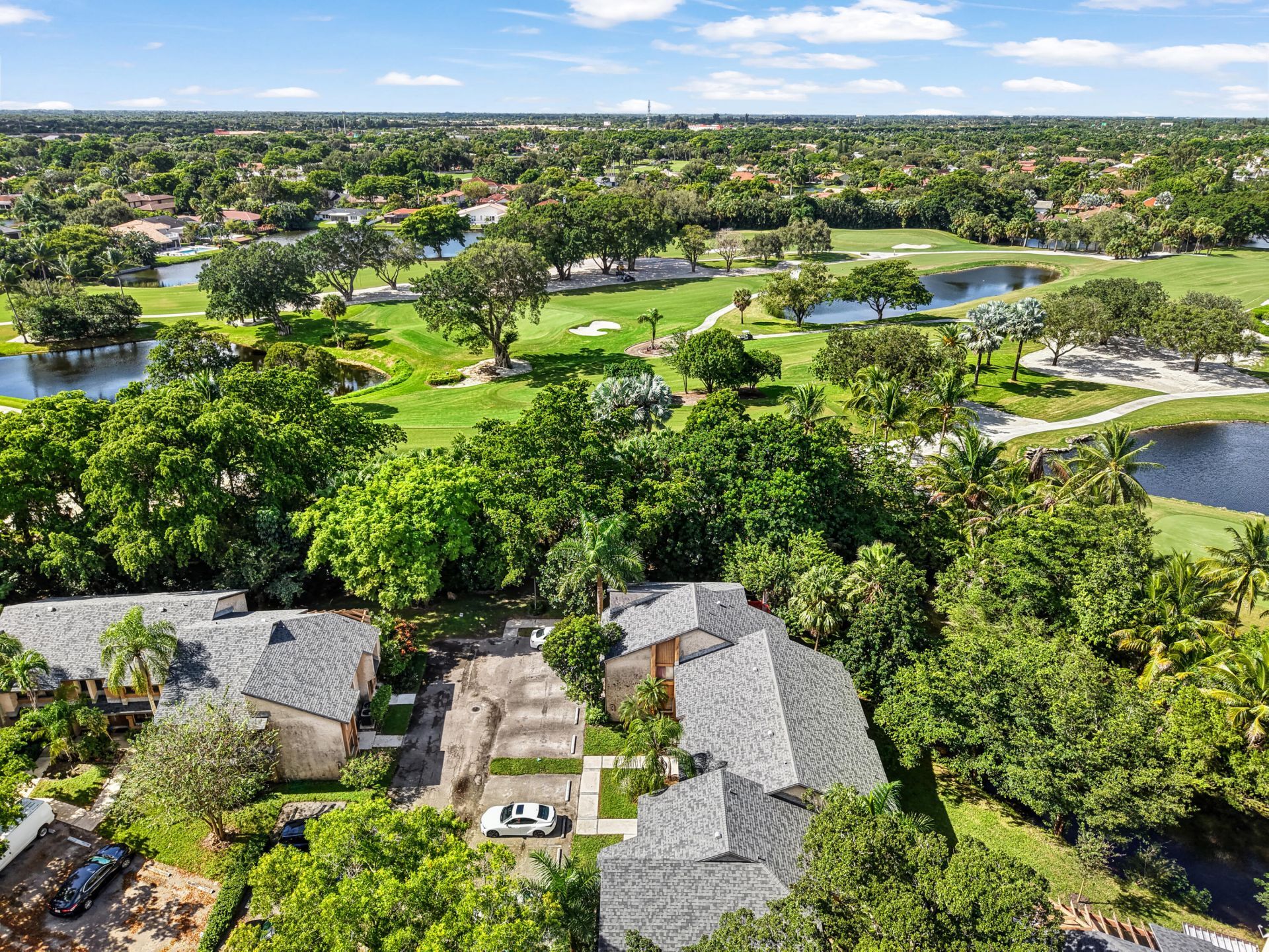 219 Wimbledon Lakes Drive, Plantation, FL 33324 Photo