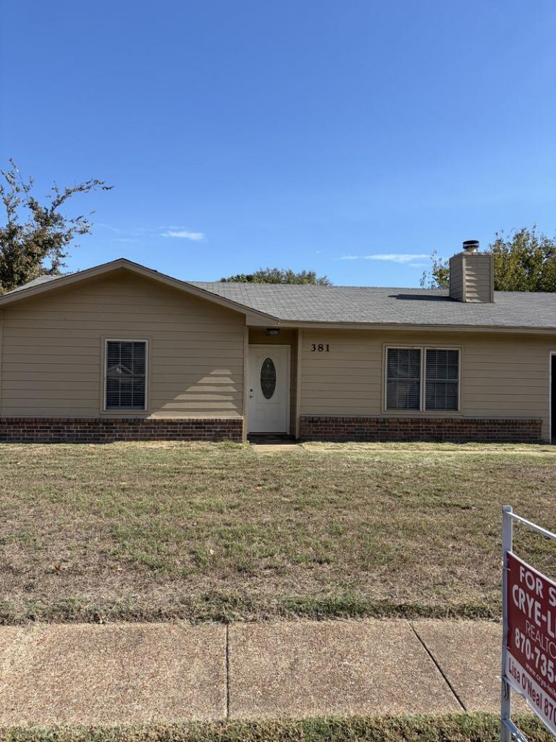 381 Colonial Drive, Marion, AR 72364 Main Photo