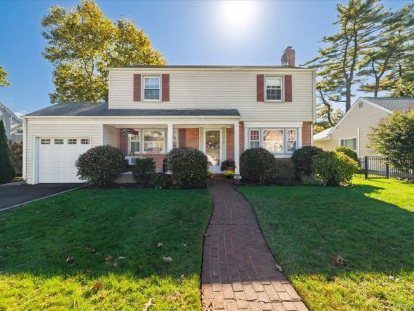 481 S Wood Road , Rockville Centre, NY 11570