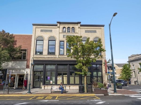 161 Front Street E, Traverse City, MI 49684