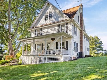 7677 E Townline Road , Williamson, NY 14589
