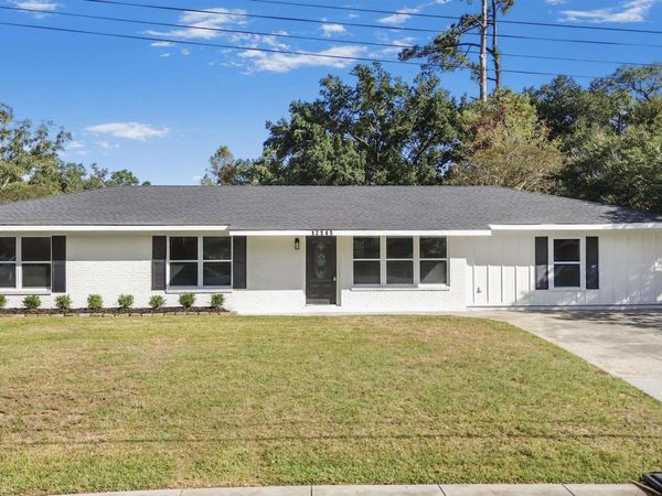 12545 Canterbury Dr, Baton Rouge, LA 70814