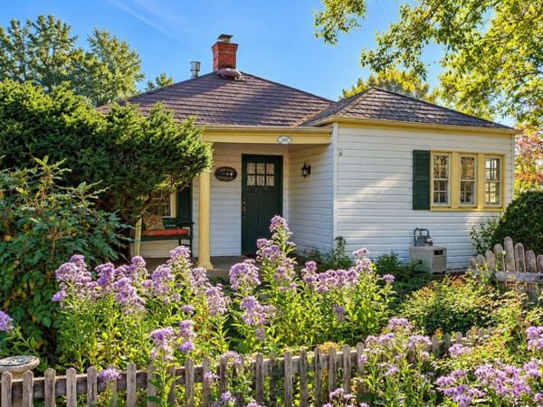 341 N MADISON ST, STAUNTON, VA 24401