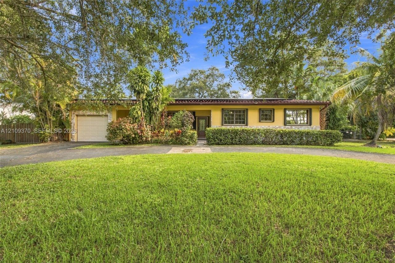 6445 SW 99th Ave , Miami, FL 33173 Photo