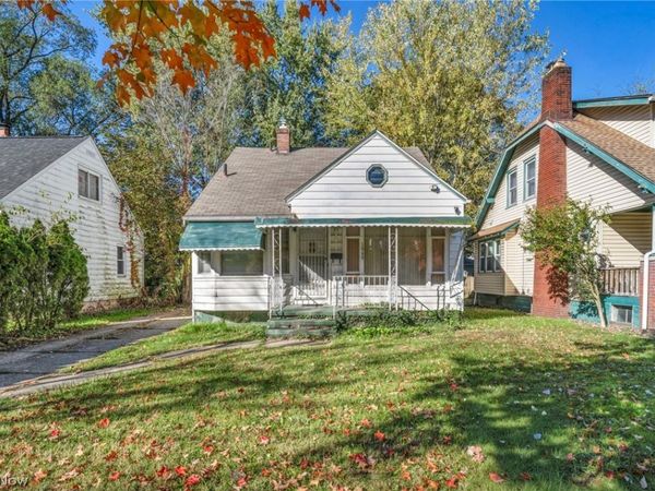 1060 Frederick Boulevard , Akron, OH 44320