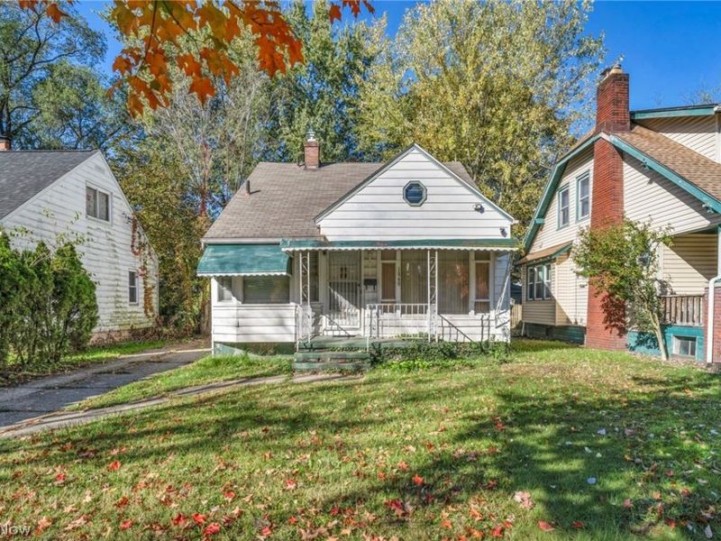 1060 Frederick Boulevard, Akron, OH 44320 Photo 1
