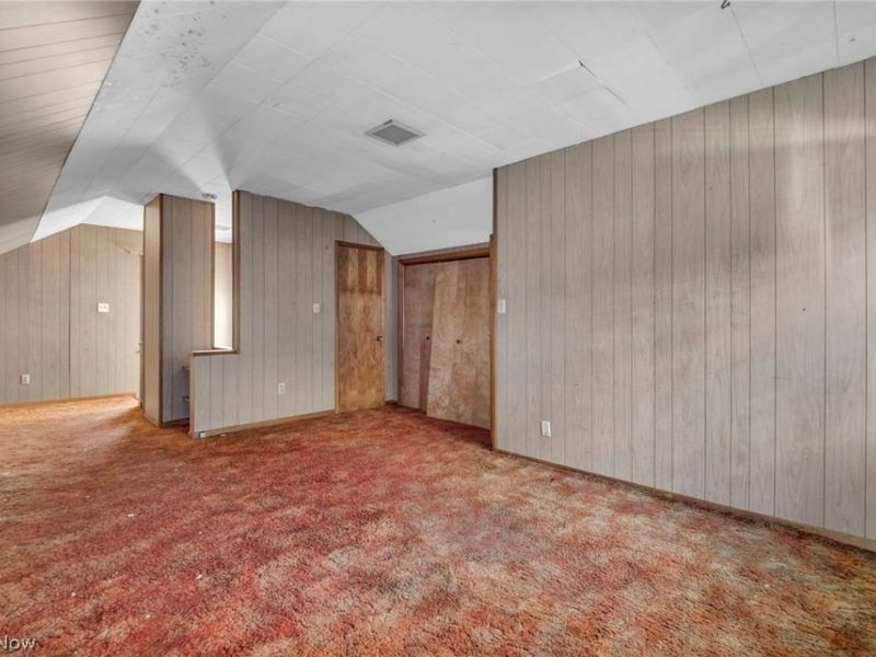 1060 Frederick Boulevard, Akron, OH 44320 Photo 19