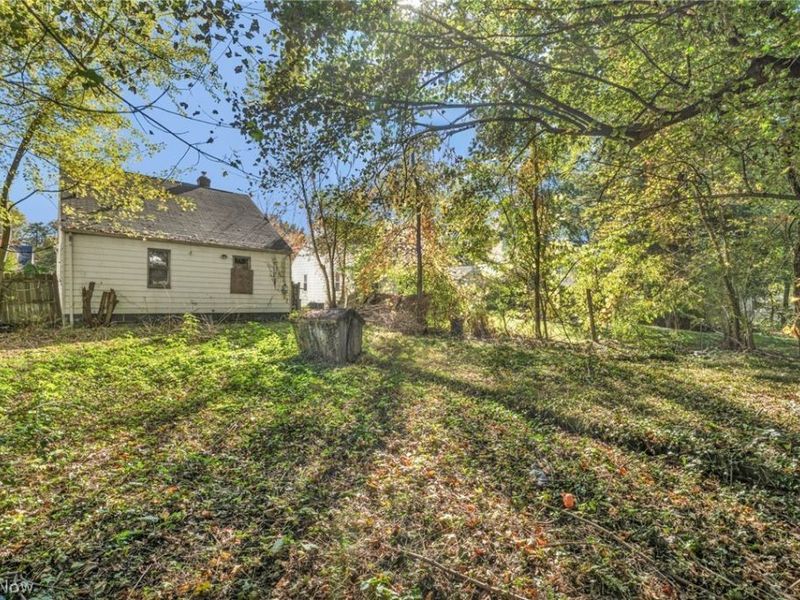 1060 Frederick Boulevard, Akron, OH 44320 Photo 41