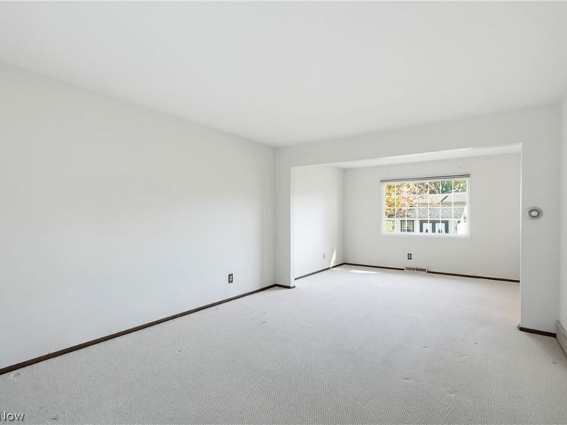 3317 Cherrywood Drive, Norton, OH 44203 Photo 7