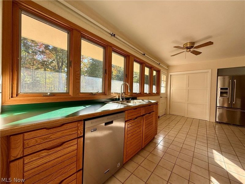 6640 Somerset Drive, Brecksville, OH 44141 Photo 10