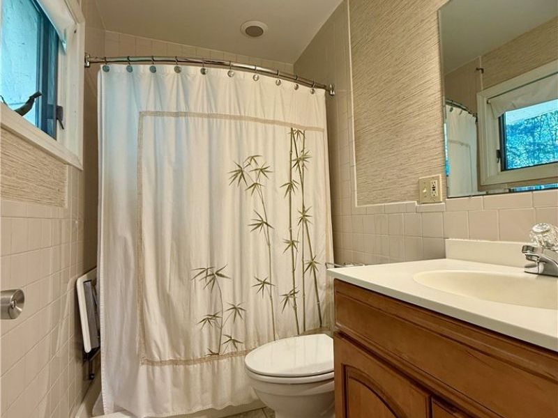 6640 Somerset Drive, Brecksville, OH 44141 Photo 12