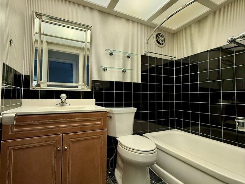 6640 Somerset Drive, Brecksville, OH 44141 Photo 18