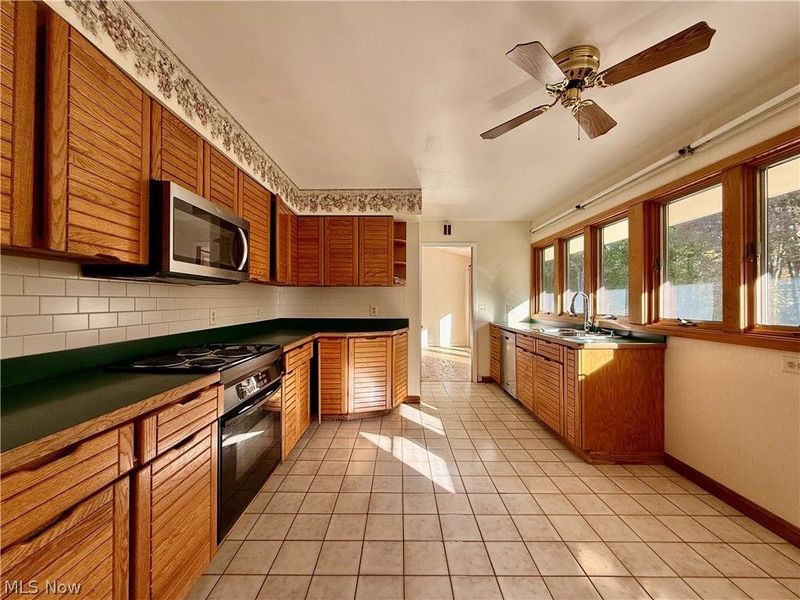 6640 Somerset Drive, Brecksville, OH 44141 Photo 7