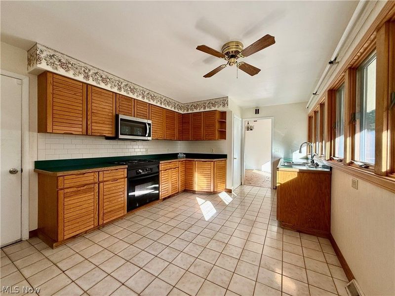 6640 Somerset Drive, Brecksville, OH 44141 Photo 8