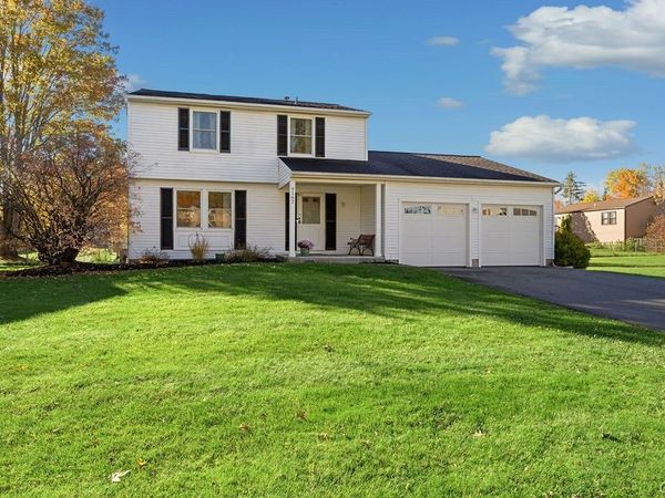 6162 Pinion Drive , Cicero, NY 13039