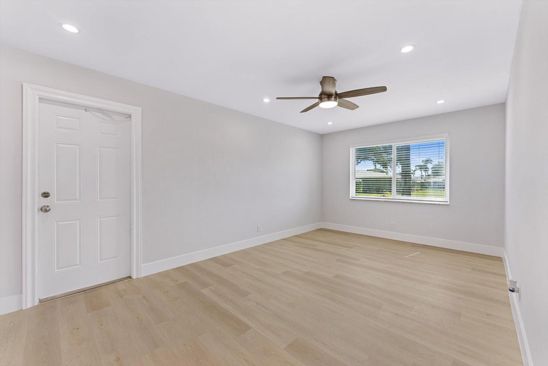 875 North Drive, Unit D, Delray Beach, FL 33445 Photo