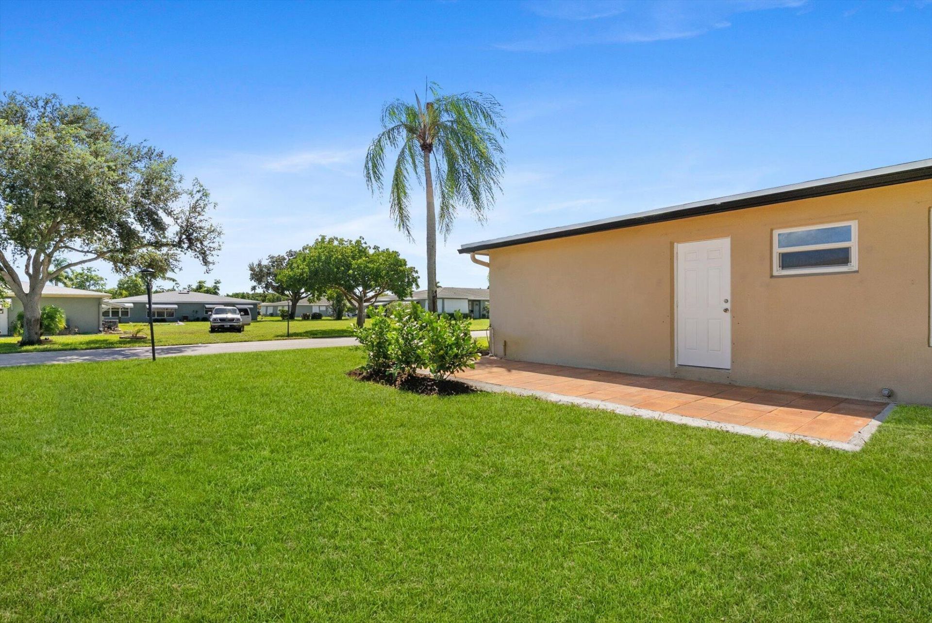 875 North Drive, Unit D, Delray Beach, FL 33445 Photo
