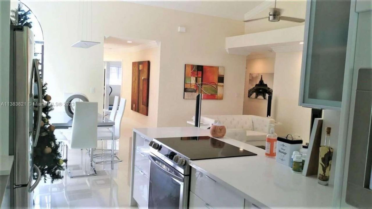 17324 Boca Club Boulevard, Unit 902, Boca Raton, FL 33487 Photo