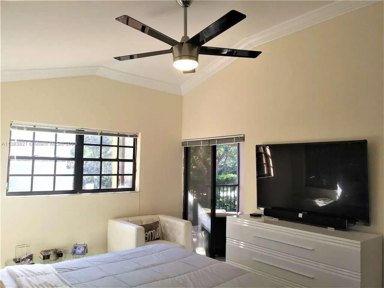 17324 Boca Club Boulevard, Unit 902, Boca Raton, FL 33487 Photo