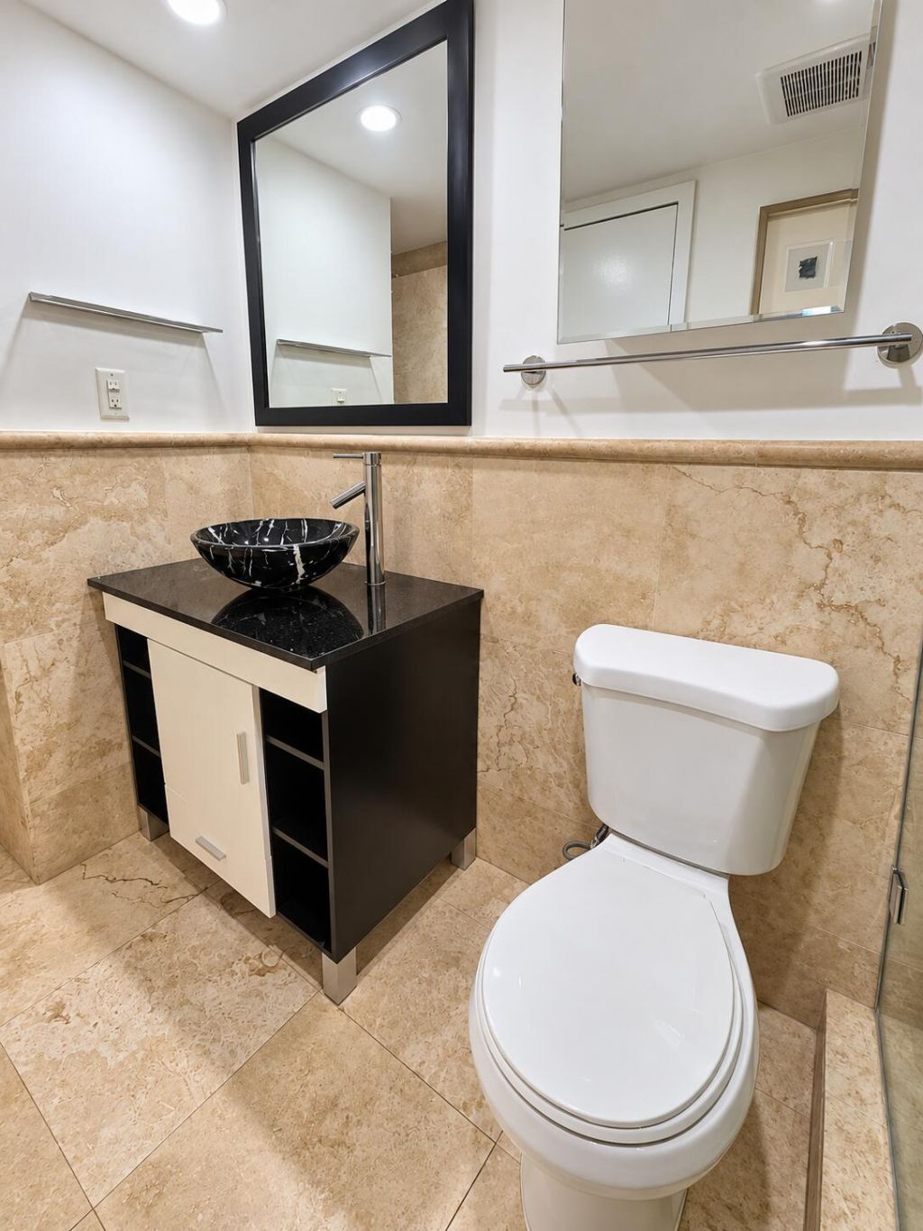 2030 S Ocean Drive, Unit 211, Hallandale Beach, FL 33009 Photo