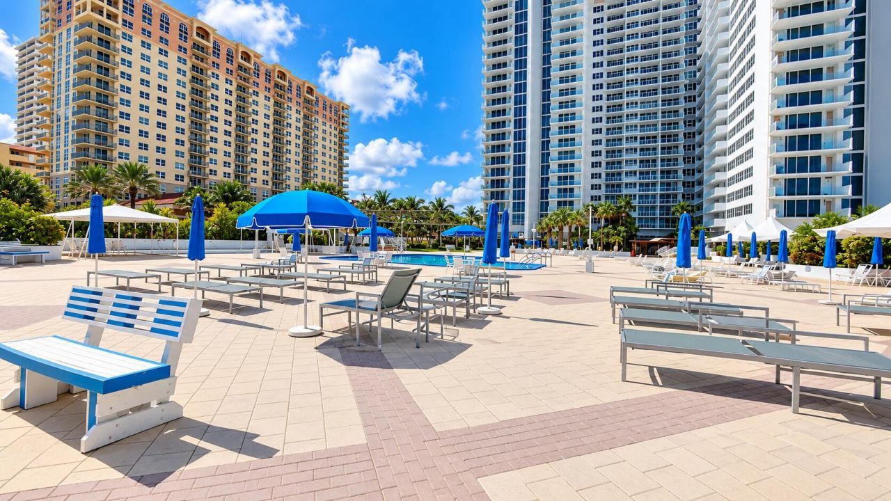 2030 S Ocean Drive, Unit 211, Hallandale Beach, FL 33009 Photo