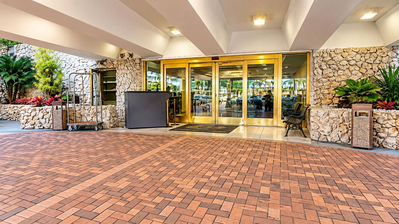 2030 S Ocean Drive, Unit 211, Hallandale Beach, FL 33009 Photo