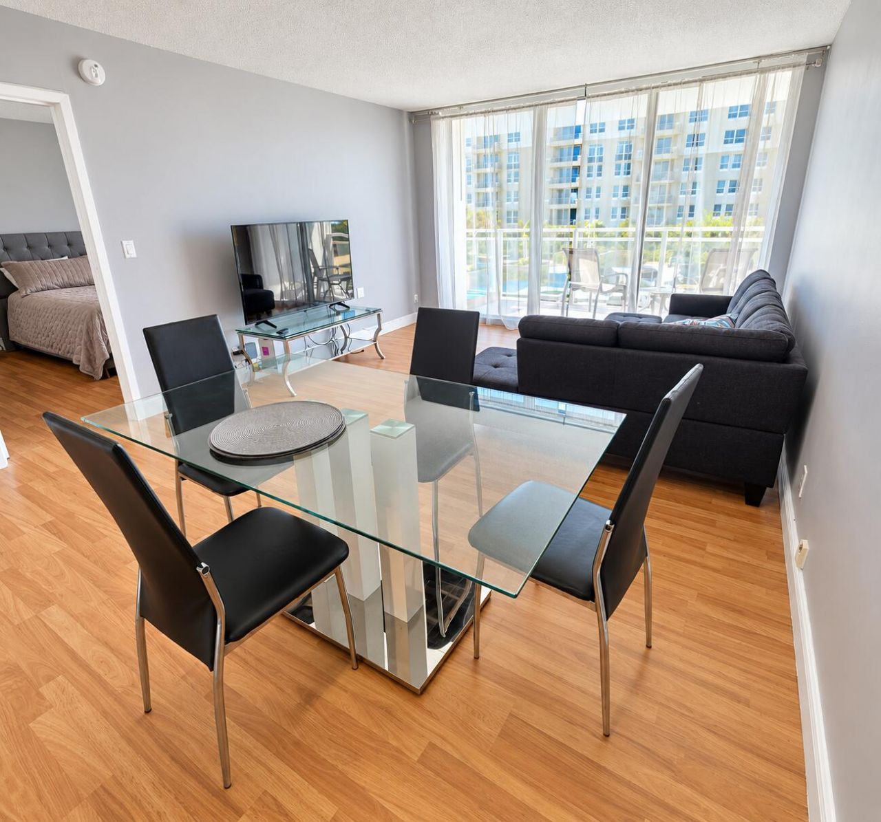 2030 S Ocean Drive, Unit 211, Hallandale Beach, FL 33009 Photo