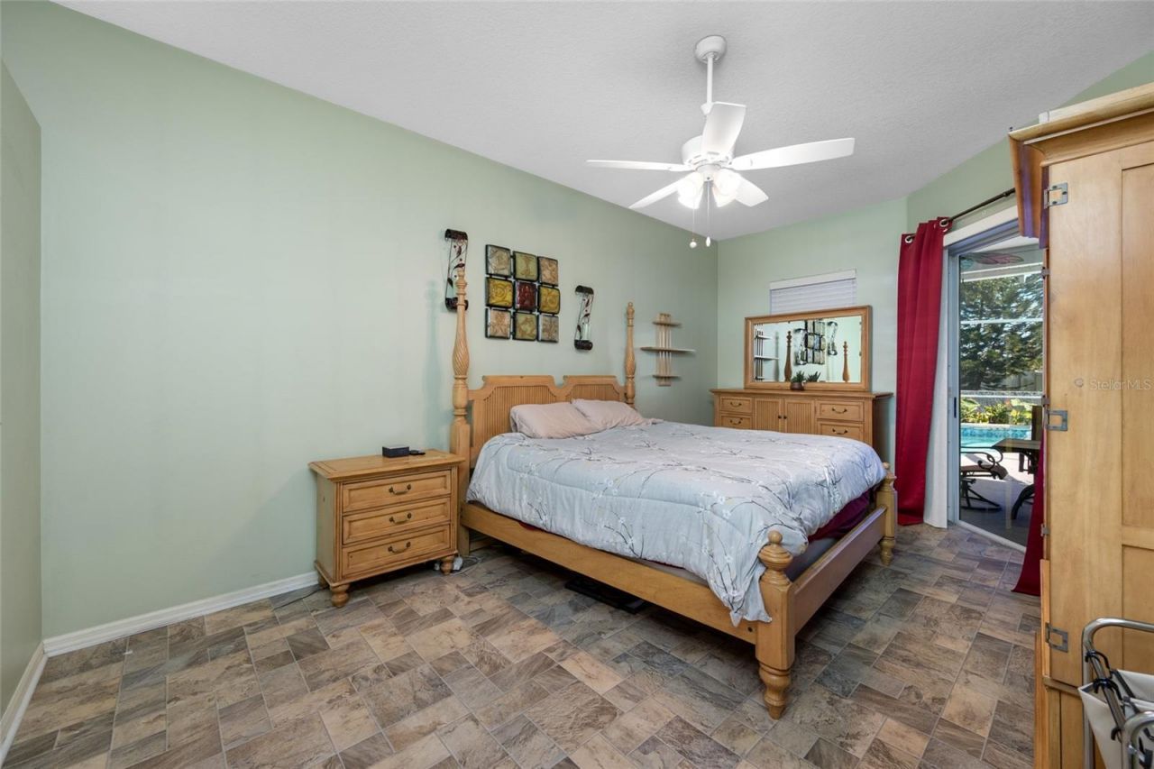 1648 Woodridge Court , Lutz, FL 33559 Photo
