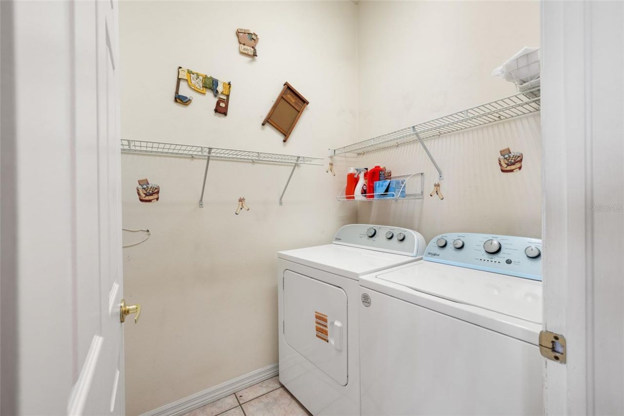 1648 Woodridge Court , Lutz, FL 33559 Photo